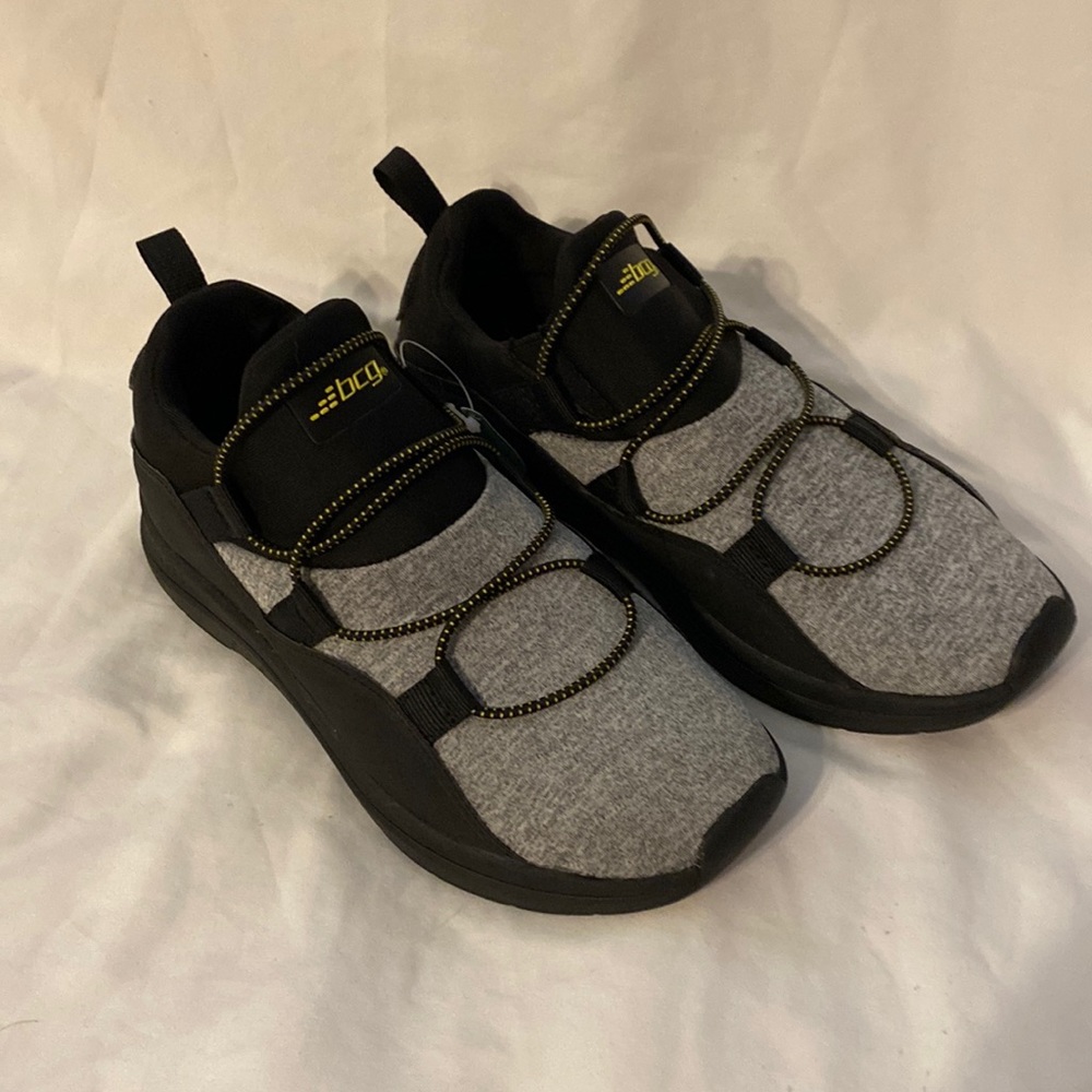 bcg kids shoes size 3